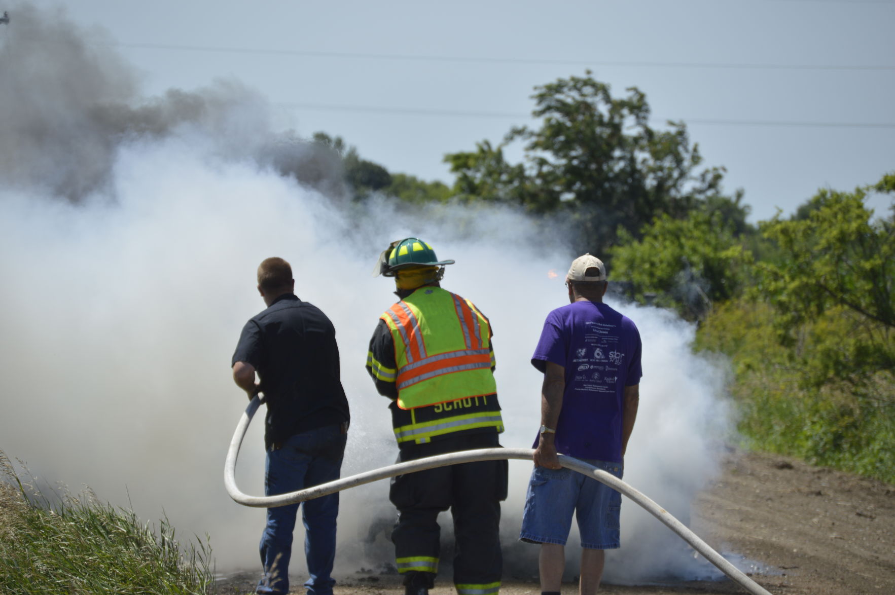 Wed. Car Fire (14).JPG